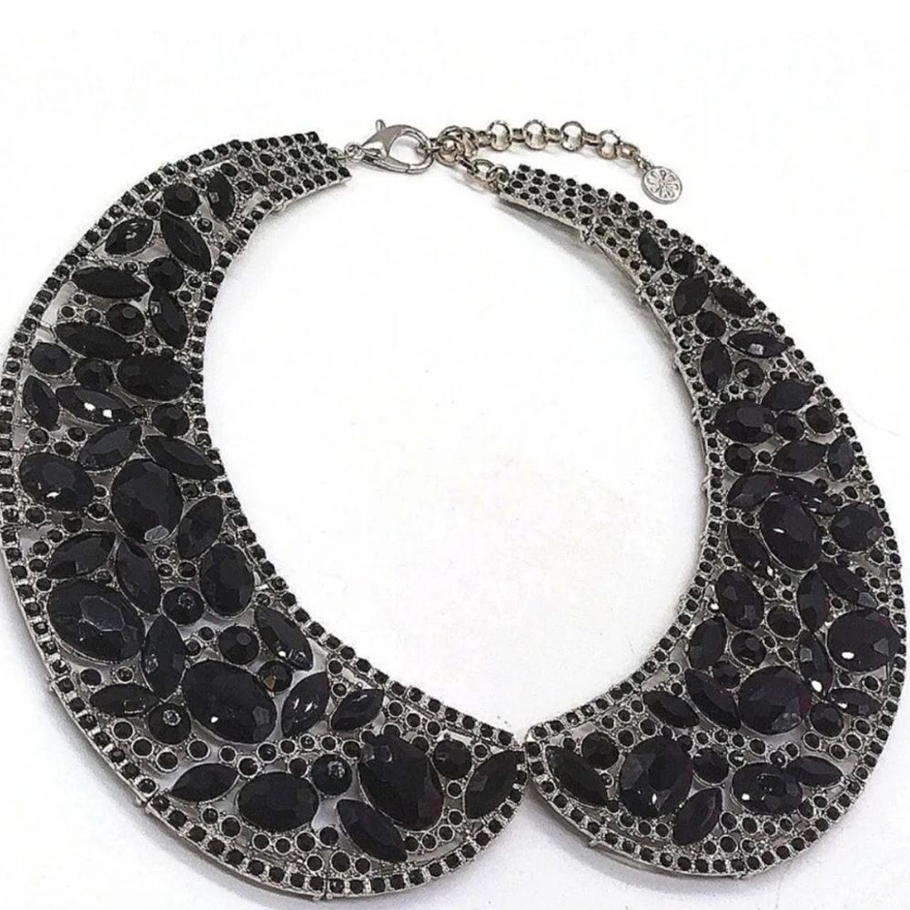New Isaac Mizrahi Multishape 15" Black Crystal Collar Statement Necklace - Picture 2 of 3